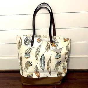 One-of-a-kind Artist Feather Print Tote Bag - NWT!